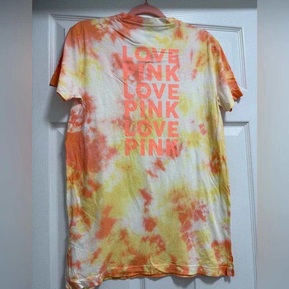 VS PINK 2019 Tie-Dye T-Shirt with Pocket XS - Picture 2 of 6